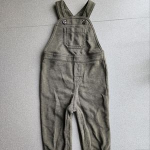 Old Navy toddler olive green knit overalls, 12-18m
